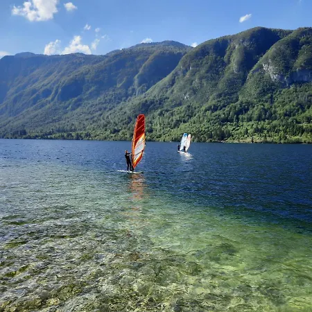 Snezak * Bohinji-tó