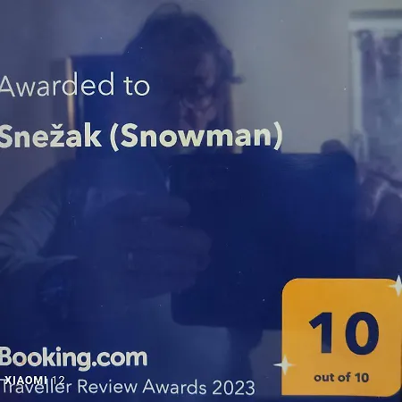 דירה Snezak בוהין